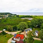 Nadmorska Osada Nyaraló Osłonino