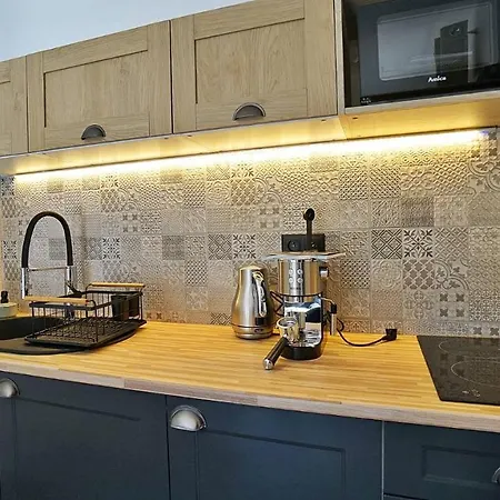 Nadmorska Osada * Osłonino