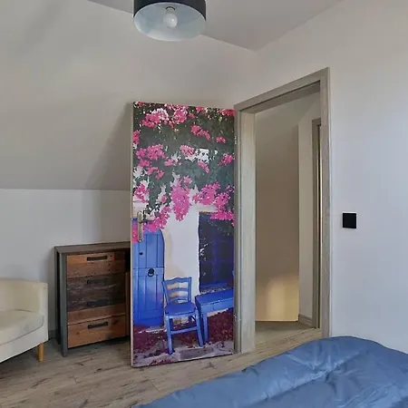 Nadmorska Osada * Osłonino