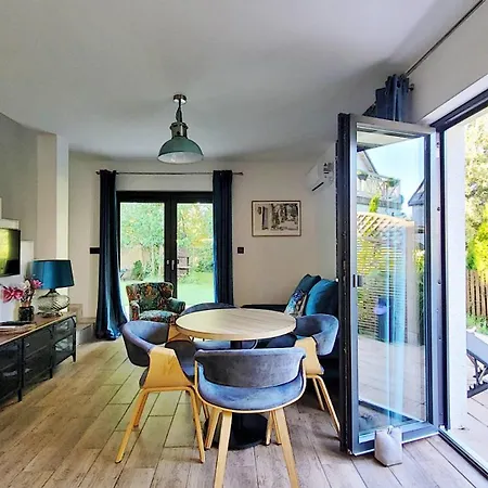 別荘 Nadmorska Osada