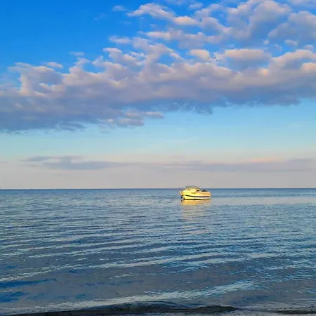 別荘 Nadmorska Osada Osłonino