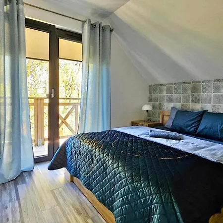 Nadmorska Osada 別荘 Osłonino